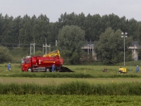 20160906 Diesellekkage in weiland Wilgendijk Lage Zwaluwe Tstolk 005