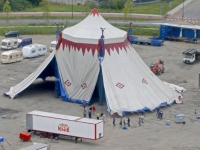 20160609 Opbouwen Circus Louis Knie Laan van Europa Dordrecht Tstolk 005