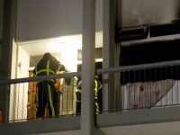 20160708 Twee mensen gered bij woningbrand Van Bosseplantsoen Dordrecht Tstolk 001