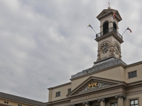 20161110 Coming Out-dag vlaggen op stadhuis Dordrecht Tstolk 001