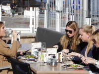 20151203-Lente-in-aantocht-Terras-DownTown-Merwekade-Dordrecht-Tstolk-001