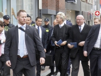 20160204 Hectiek rond bezoek PVV voorman Geert Wilders Dordrecht Tstolk 006