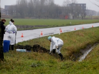 20151612-Menselijke-resten-gevonden-in-sloot-Zevenbergseweg-Etten-Leur-Tstolk-004