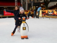 Kinderen Vest op Kerstijsbaan Dordrecht