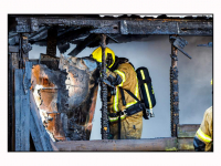 10012025-Schuurtje-volledig-verwoest-door-uitslaande-brand-Henriette-Roland-Holst-erf-Dordrecht-Stolkfotografie-001