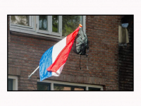 13062024-Schooltassen-aan-de-vlaggenmast-Dordrecht-Stolkfotografie-001
