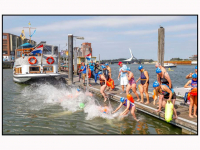 31082024-Ruim-100.000-duizend-euro-opgehaald-voor-Fight-Cancer-City-Swim-Dordrecht-Stolkfotografie-003