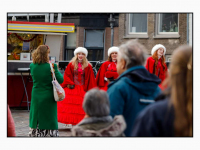 20122024-Drukte-tijdens-de-laatste-dagen-voor-de-kerst-binnenstad-Dordrecht-Stolkfotografie-006